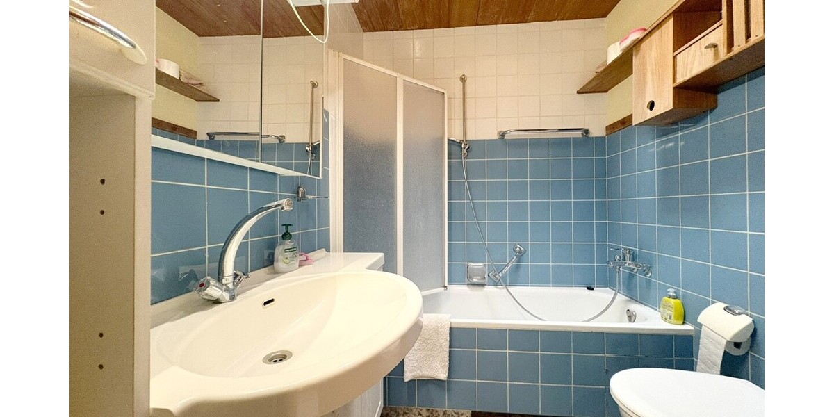 Haus in ruhiger Lage mit wunderschönem Garten in Rudow - Preis gegen Gebot - Reihenmittelhaus Berlin Rudow | Angebot:26544338