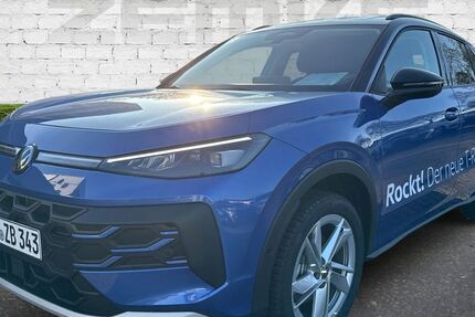 VW T-Roc 4.999 km 36.975 &euro; Bernau 16321