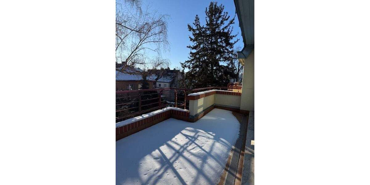 Etagenwohnung Berlin Lichterfelde - 3 Zimmer, 130 m&sup2;, 1.615&euro; | Angebot:24667398