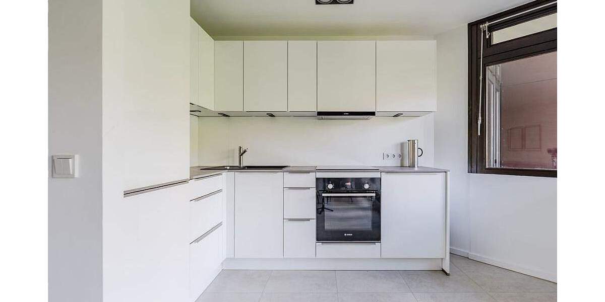 Etagenwohnung Berlin Charlottenburg - 2 Zimmer, 71 m&sup2;, 1.870&euro; | Angebot:26573109