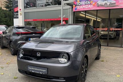 Honda e 24.198 km 17.990 € Berlin 13403