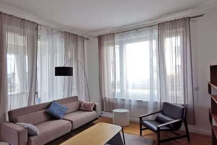 Wohnung zum Mieten in Berlin 3.599 € 135.1 m²
