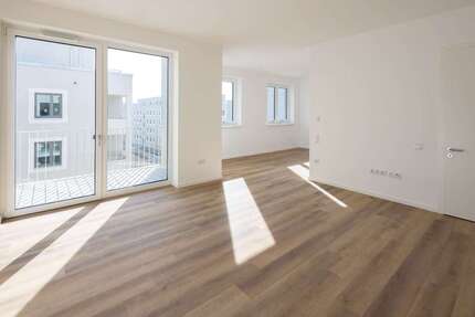 Wohnung zum Mieten in Berlin 1.237,46 € 82.94 m² 4 zimmer