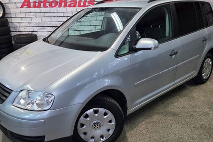 VW Touran 146.000 km 4.990 &euro; Potsdam 14478