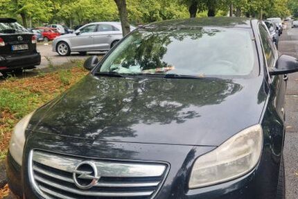 Opel Insignia 300.030 km 3.200 € Berlin 12681