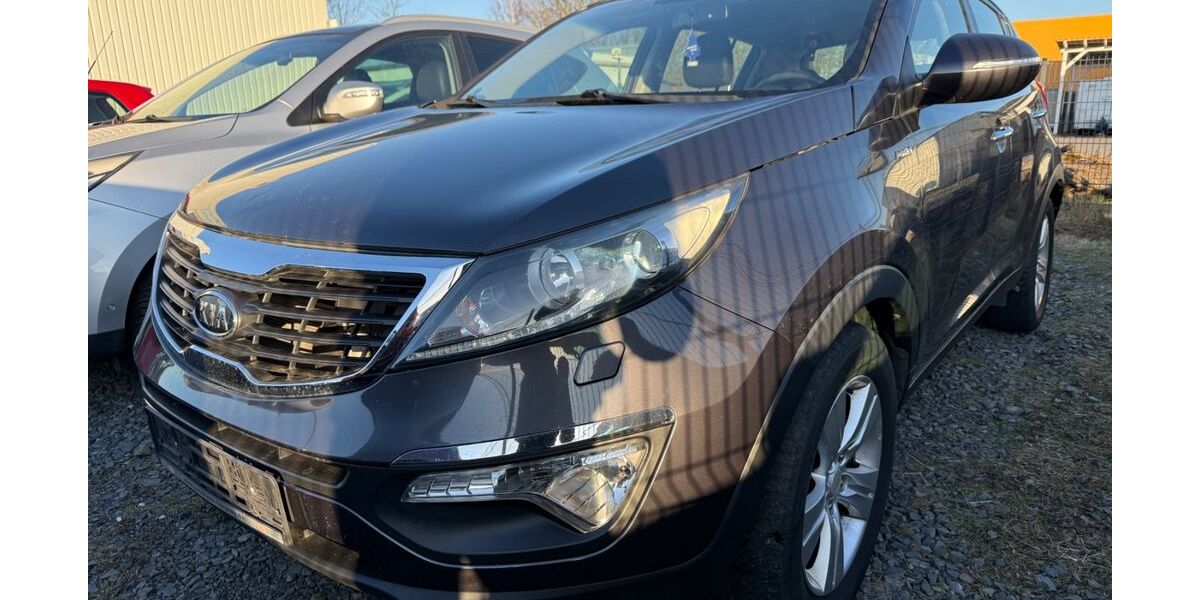 Kia Sportage 212.000 km 6.990 &euro; Wildau 15745