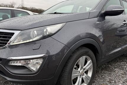 Kia Sportage 212.000 km 7.600 &euro; Wildau 15745