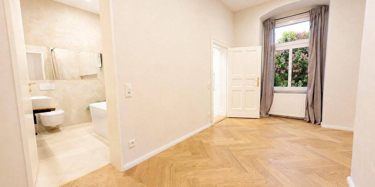 Etagenwohnung Berlin Charlottenburg - 3 Zimmer, 104 m&sup2;, 2.750&euro; | Angebot:26604658