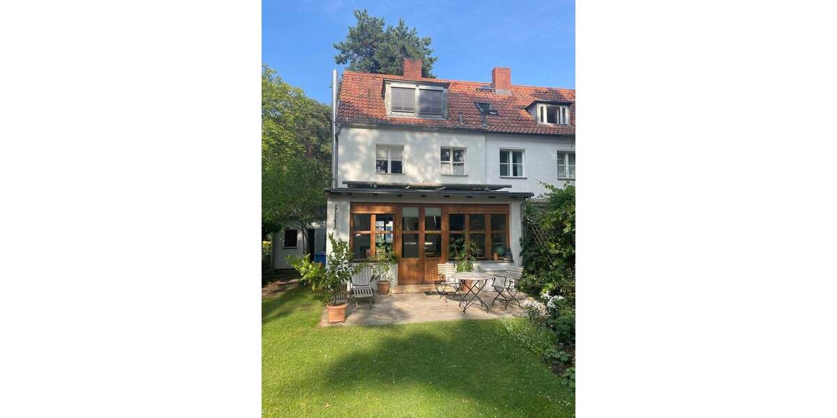 Reihenendhaus Berlin Zehlendorf - 5 Zimmer, 110 m&sup2;, 2.200&euro; | Angebot:25700343