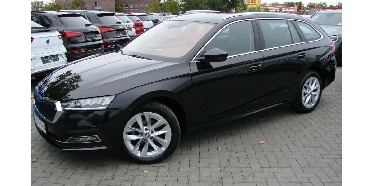 Skoda Octavia 2.0TDI First Edition, LED, ACC, Memory 48.521 km 22.480 &euro; Falkensee 14612