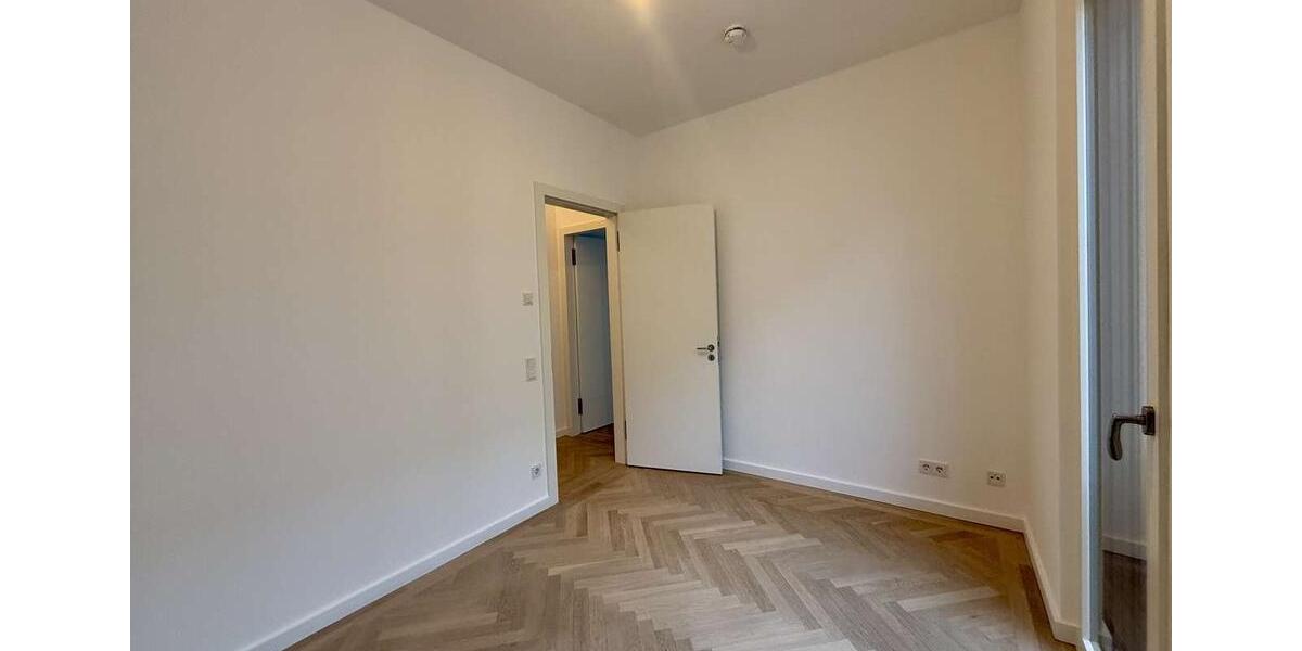 Etagenwohnung Berlin Mitte - 3 Zimmer, 75 m&sup2;, 1.908&euro; | Angebot:25868246