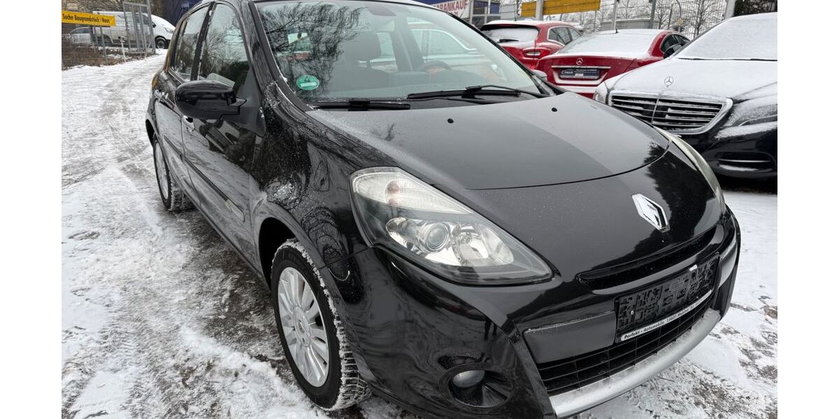 Renault Clio 87.000 km 3.590 &euro; Mahlow 15831