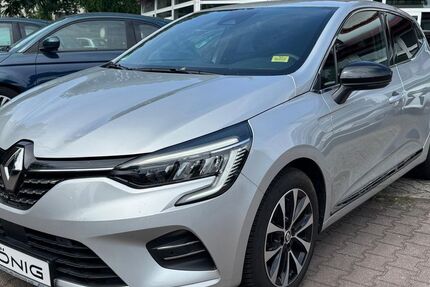 Renault Clio 17.566 km 15.490 &euro; Königs Wusterhausen 15711