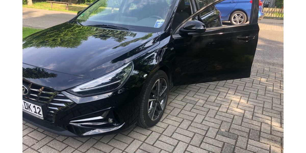 Hyundai i30 40.300 km 17.800 &euro; Glienicke/Nordbahn 16548