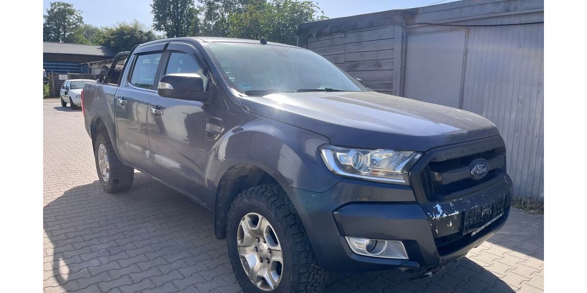 Ford Ranger 221.223 km 13.990 &euro; Berlin 14167