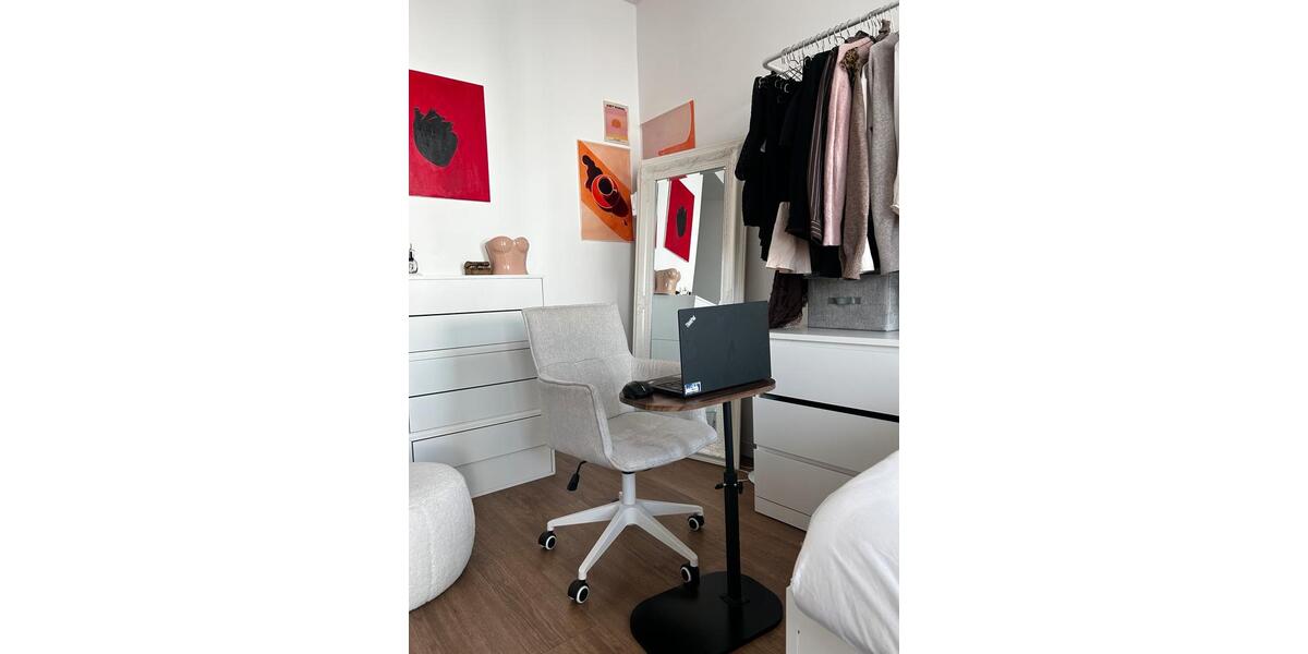 Etagenwohnung Berlin Charlottenburg-Wilmersdorf - 1 Zimmer, 27 m&sup2;, 930&euro; | Angebot:24774180