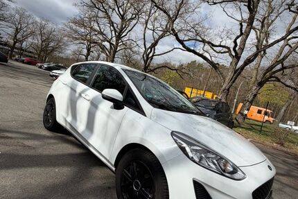 Ford Fiesta 51.000 km 7.800 &euro; Berlin 13589