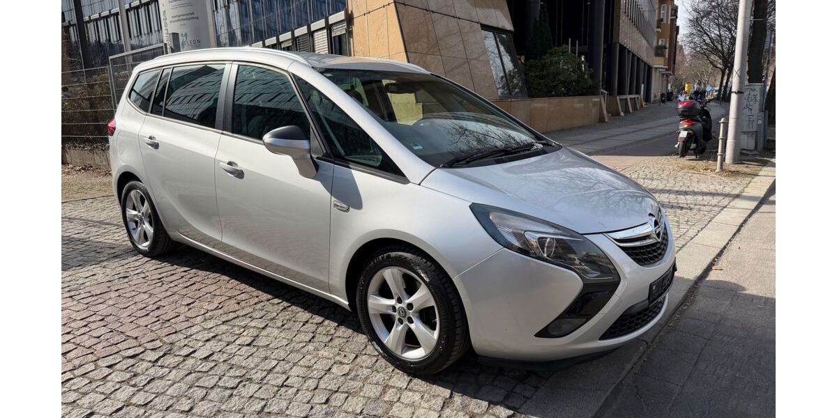 Opel Zafira 191.950 km 5.299 &euro; Berlin 10553