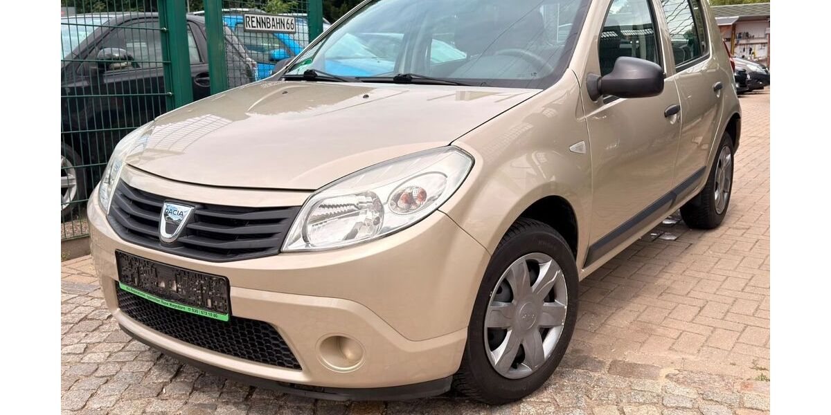 Dacia Sandero 93.000 km 4.390 &euro; Berlin Weißensee-Pankow 13086