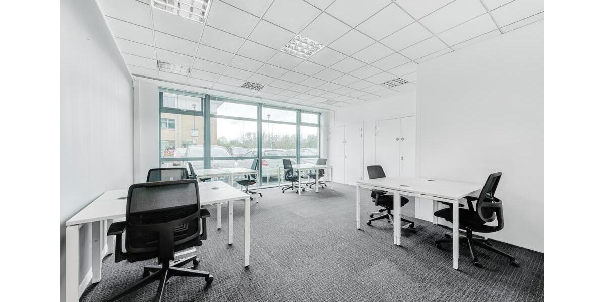 Großraumbüros für 15 Personen in Regus Unter den Linden zimmer