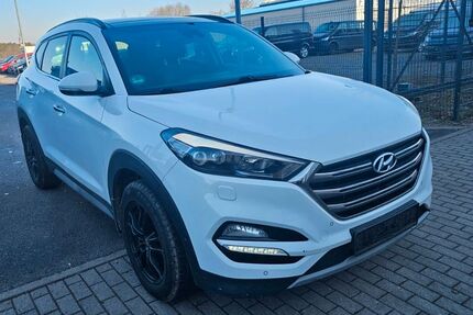 Hyundai TUCSON 119.800 km 12.900 &euro; Wildau 15745