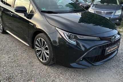 Toyota Corolla 160.000 km 17.490 &euro; Berlin 13127