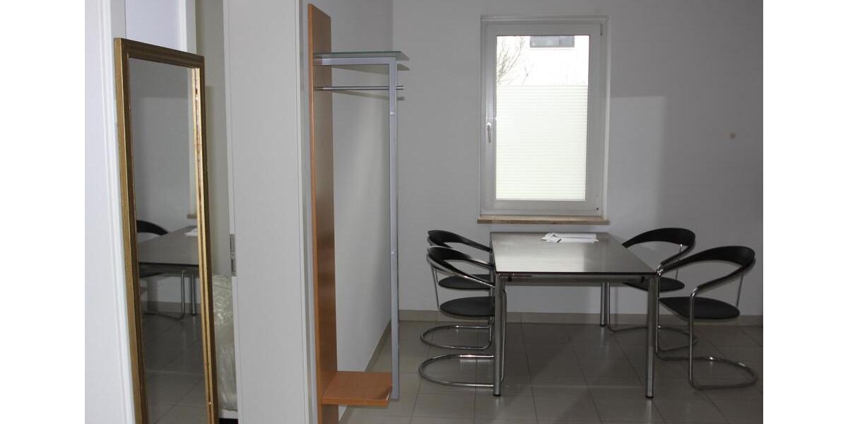 Erdgeschoßwohnung Falkensee - 2 Zimmer, 65 m&sup2;, 700&euro; | Angebot:26577390