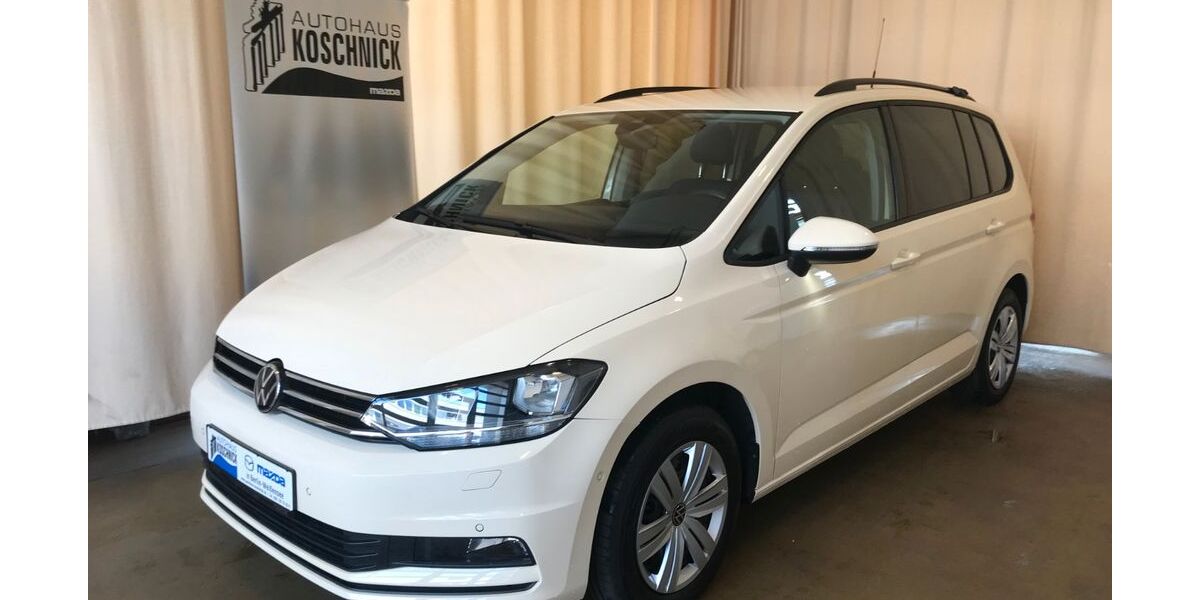 VW Touran 43.233 km 27.950 &euro; Berlin 13088