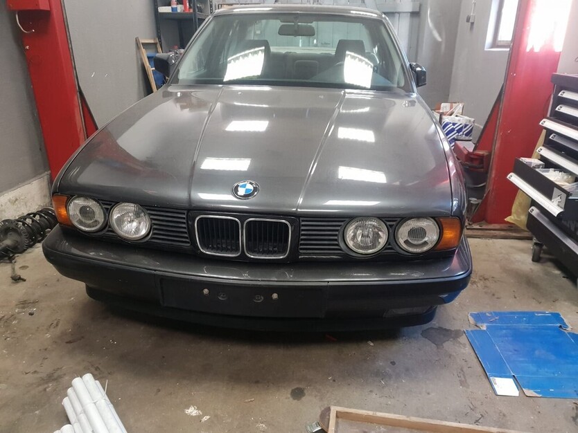 BMW E34