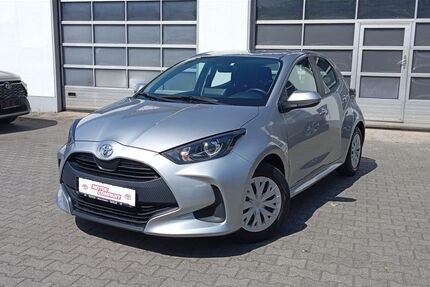 Toyota Yaris 54.832 km 13.950 &euro; Berlin 13403