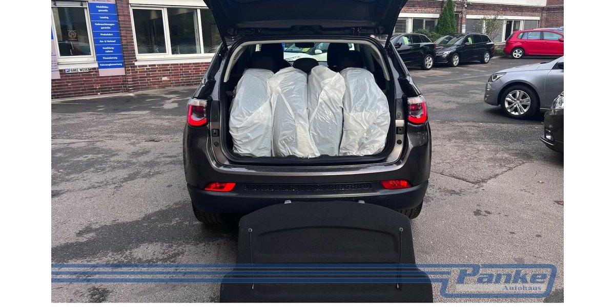 Jeep Compass 1.4 MultiAir Sport FWD*Bluetooth*LaneAss 118.275 km 11.990 &euro; Berlin 13187