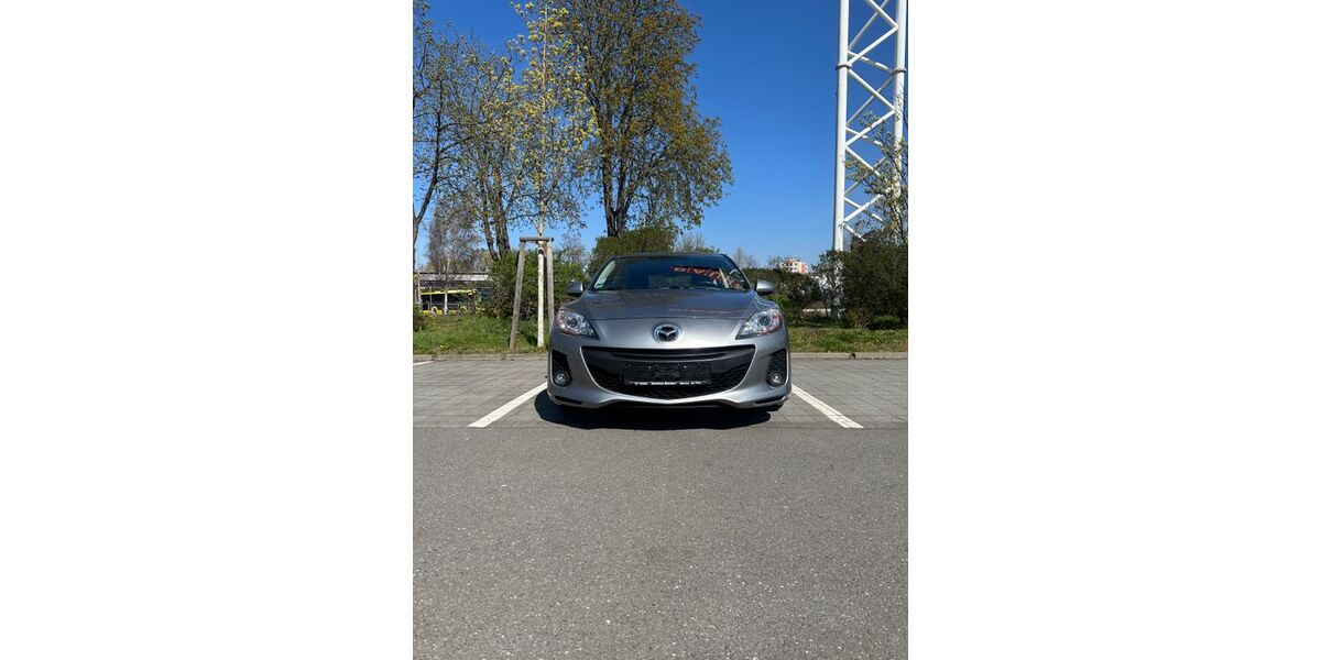 Mazda 3 69.600 km 8.300 &euro; Berlin 10779