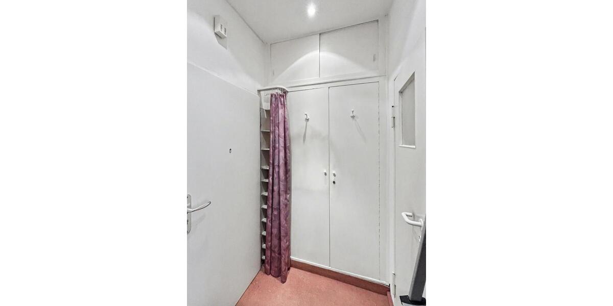 Etagenwohnung Berlin Tempelhof-Schöneberg - 1 Zimmer, 33 m&sup2;, 175.000&euro; | Angebot:25991704