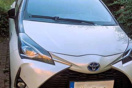 Toyota Yaris 50.900 km 15.200 &euro; Berlin 10585