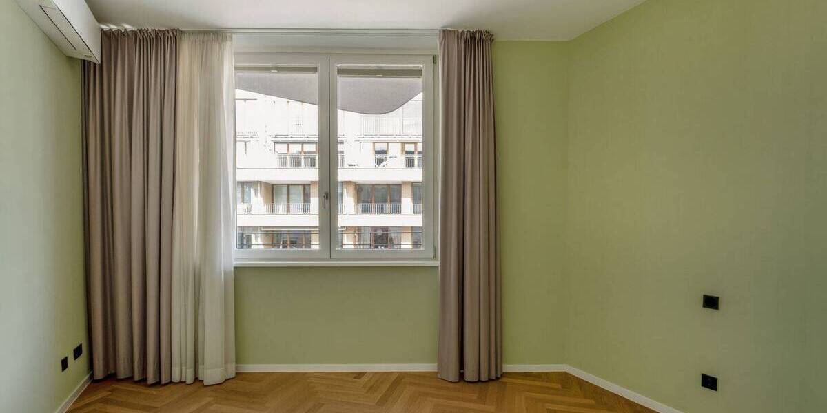Etagenwohnung Berlin Mitte - 4 Zimmer, 124 m&sup2;, 1.095.000&euro; | Angebot:26754015