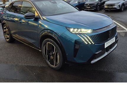 Peugeot 3008 12.364 km 36.993 &euro; Wildau 15745
