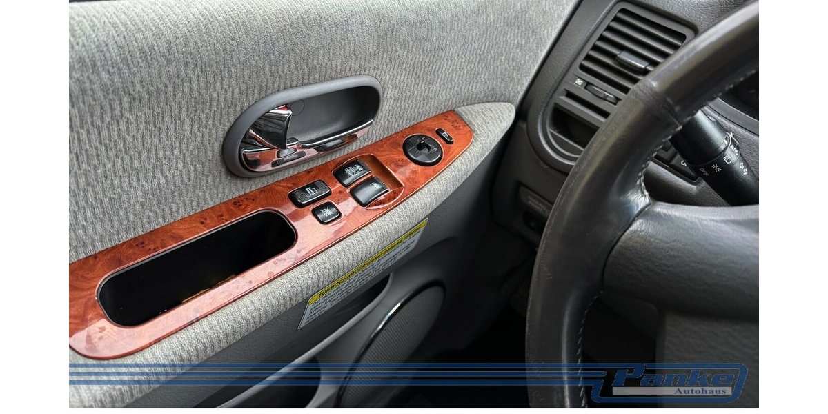 Kia Carnival 2.9 CRDi EX Aut.*6Sitz*Export*Pano*SHZ* 208.364 km 4.490 &euro; Berlin 13187