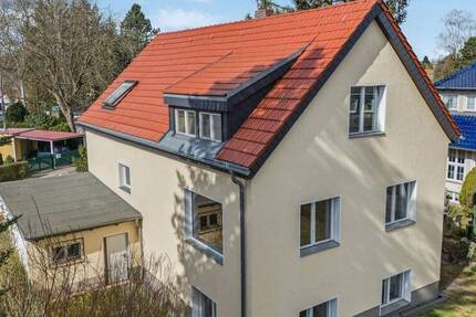 Haus Berlin Lichtenrade - 8 Zimmer, 207 m&sup2;, 649.000&euro; | Angebot:26661891