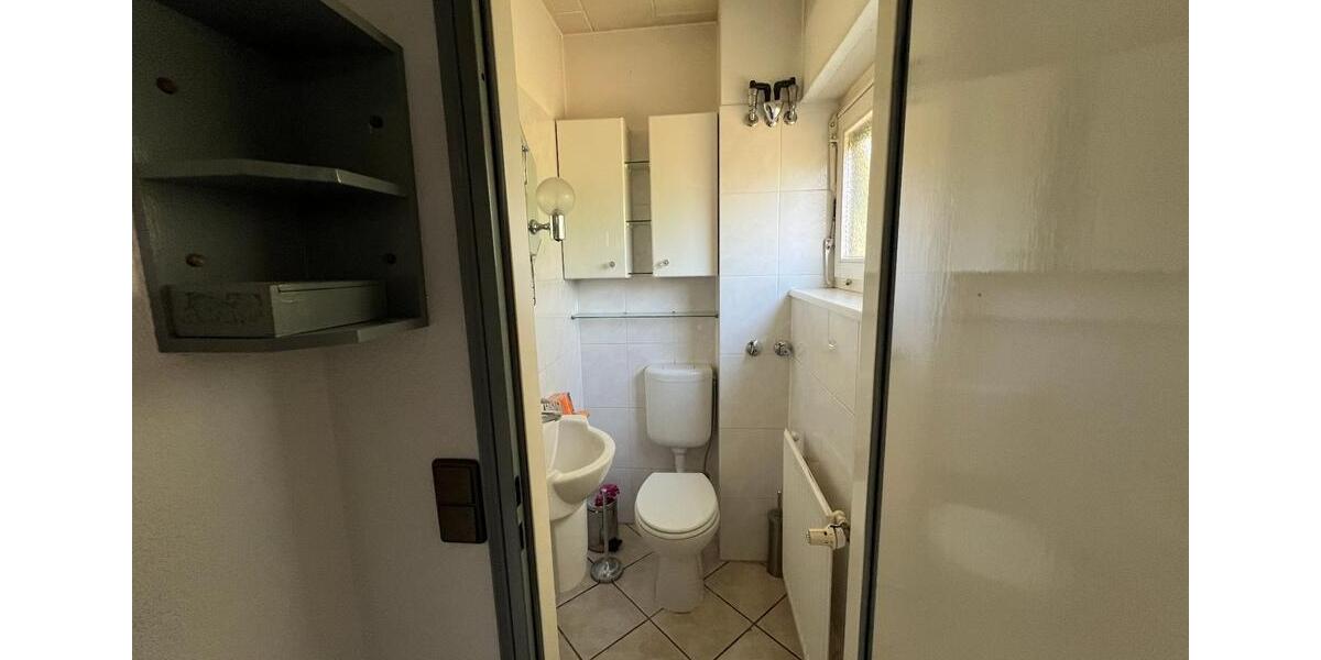 Grüne Oase mitten in der Stadt in ruhiger Seitenstraße 7 zimmer