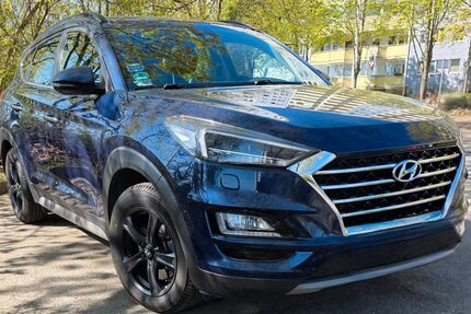 Hyundai TUCSON 130.000 km 16.650 &euro; Berlin 12685