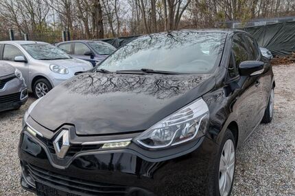 Renault Clio 44.000 km 6.990 &euro; Berlin 13158