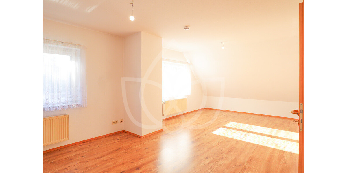 Zweifamilienhaus mit 6 Zimmer in Glienicke,Nordbahn - Zweifamilienhaus Glienicke/Nordbahn Nordbahn | Angebot:27029271