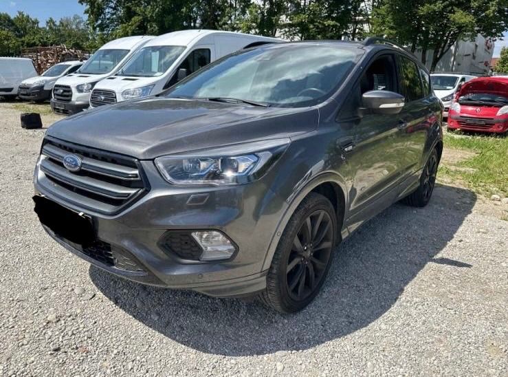 Ford Kuga 142.000 km 11.500 &euro; Berlin 12459