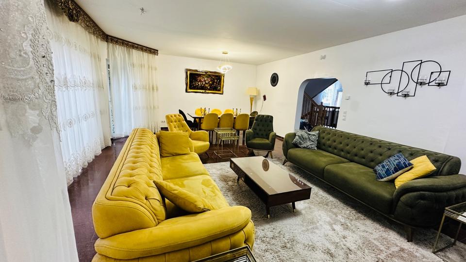 Einfamilienhaus Berlin Tempelhof-Schöneberg - 5 Zimmer, 170 m&sup2;, 4.800&euro; | Angebot:26592270