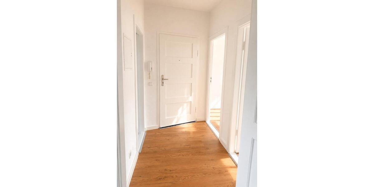 Etagenwohnung Berlin Lichtenberg - 2 Zimmer, 49 m&sup2;, 195.000&euro; | Angebot:27045960