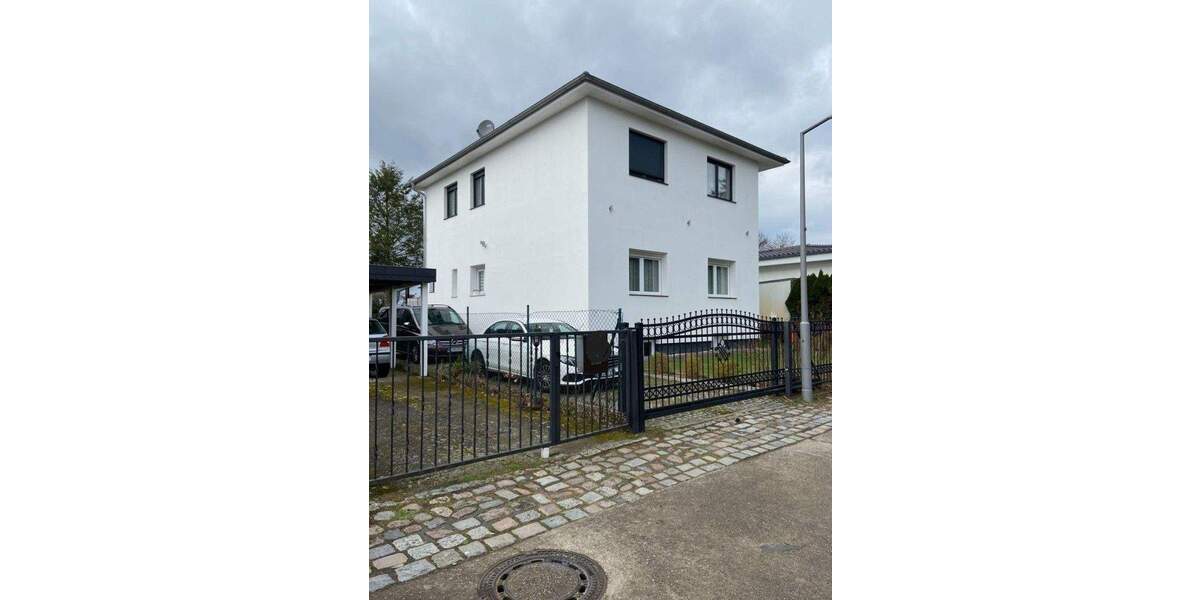 Einfamilienhaus Berlin Tegel - 7 Zimmer, 355 m&sup2;, 1.850.000&euro; | Angebot:25755943