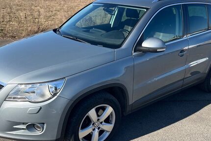 VW Tiguan 279.000 km 4.500 &euro; Berlin 12057