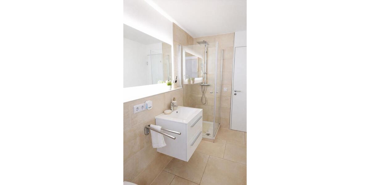 Doppelhaushälfte Ludwigsfelde - 5 Zimmer, 160 m&sup2;, 450.000&euro; | Angebot:24785946