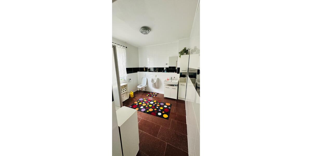 Einfamilienhaus Berlin Tempelhof-Schöneberg - 5 Zimmer, 170 m&sup2;, 4.800&euro; | Angebot:26592270