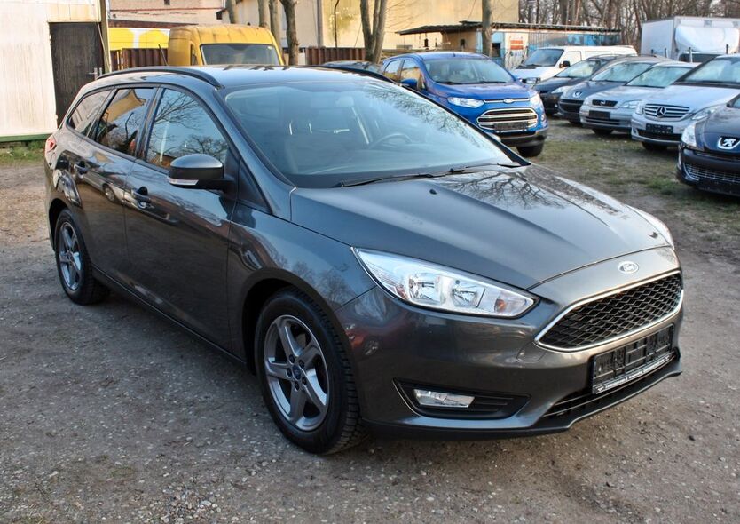 Ford Focus 127.800 km 6.999 € Berlin 13057